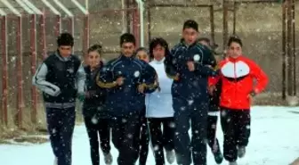 Milli Atletler Depremden Sonra İlk Kez Çalıştı