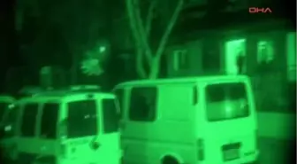 Sokak Satıcılarına 'Şafak' Operasyonu 33 Gözaltı Gaziantep ve Şanlıurfa'da Sokak Satıcılarına...