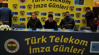 Türk Telekom İmza Günleri Fenerbahçe ile Devam Etti