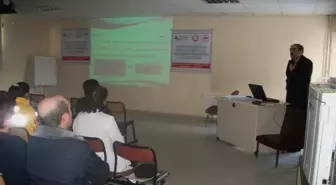 Gediz Devlet Hastanesi Personeline Performans Analizi Eğitimi Verildi