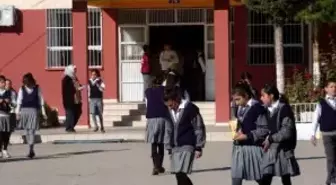 Valilik, 'Okullarda Para Toplama Yasağı' Genelgesini Yumuşattı