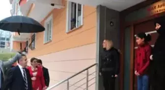  
Başkan Uzun: Şehit Aileleri Ve Gazilerimizin Yanındayız!
