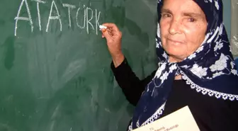 Erdemli'de 482 Kursta 6 Bin 218 Kişi Okur Yazar Oldu