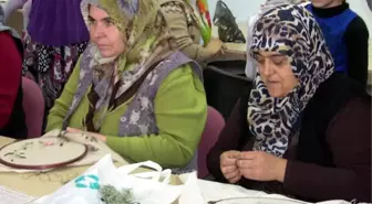 Erzurum'da Vanlı Depremzede Çocuklara Eğitim, Büyüklere Kurs