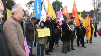 Kamu Çalışanları, Sendika Yasa Tasarısını Protesto Etti