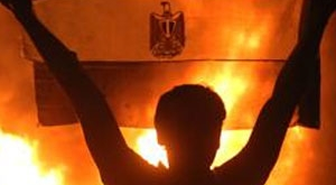 Tahrir Meydanında Yine Öfke