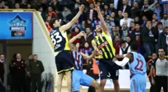 Trabzonspor - Fenerbahçe Ülker: 74-84