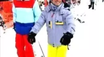 Baba Oğlun Kayak Keyfi