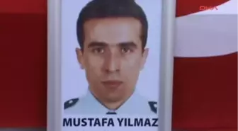 Şehit Polis Toprağa Verildi