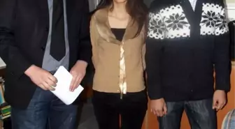 Kardelenlerden Anlamlı Vefa