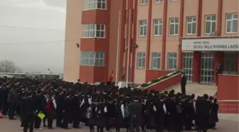 Deprem Şehidi Öğretmenin Adı Okula Verildi