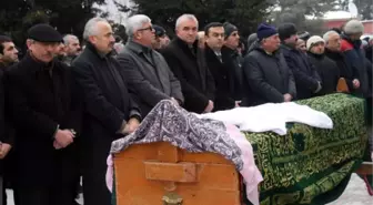 Tıp Öğrencisi Ceren, Son Yolculuğuna Doktor Önlüğü ile Uğurlandı