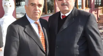 Vali Malay, Fatsalı Dostlarıyla Hasret Giderdi