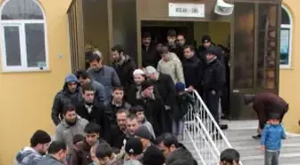 Çorum Mevlana Camii'nden 1500 Kişiye Helva ve Ekmek