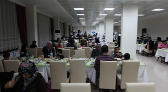 Depremzedeler Asü'de Bir Araya Geldi