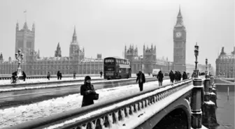 Londra Beyaza Büründü