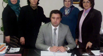 AK Parti Kadın Kollarından İlçe Sosyal Yardımlaşma Derneğine Ziyaret