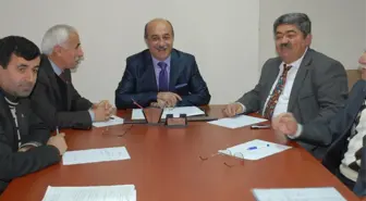 Göçen Yol Yapımı İçin İhale Yapıldı