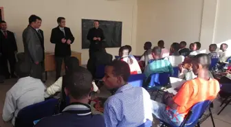 Somalili Öğrenciler İçin İlk Ders Zili Çaldı