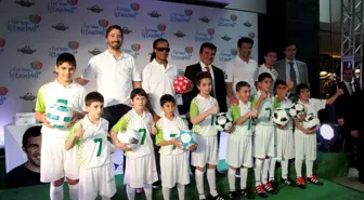 Aydınlı Efe Figo ve Davids ile Maç Yaptı