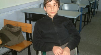 Engelli Öğrenciye Özel Asansör