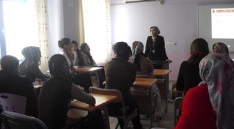 Çilek Toplum Merkezi'nde Hasta Hakları Eğitimi