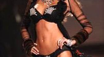 Victoria's Secret Modelliğini Bıraktı