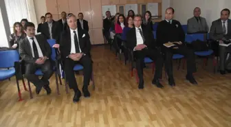 Gemlik'te Kamu Görevlileri İşaret Dili Öğreniyor