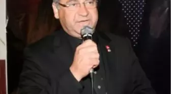 Mecliste Rahatsızlanan CHP'li Çandar Hastaneye Kaldırıldı