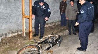 Ölüm, Bisiklet Üzerinde Yakaladı