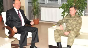 Garnizon Komutanı, Burma'yı Ziyaret Etti