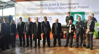 Varlıbaş Alışveriş Merkezi ve Deichmann'dan Çocuklara Anlamlı Yardım