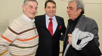İzmir Filmlere Plato Olabilir
