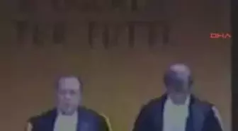 'Amyant', İki Milyarderin Başını Yaktı