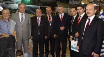 EMİTT 2012'de Sakarya Ünlüleri Ağırladı