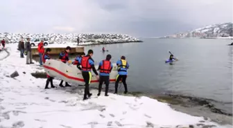 Kar'da Rafting Bir Başka