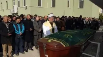 Kazada Ölen Kardeşlere Acı Tören