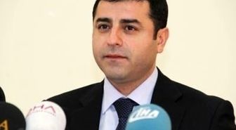 Demirtaş, Van Belediyesi'ni Ziyaret Etti