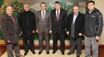 Başkan Köşker, Yozgatlılar Derneği Üyeleriyle Bir Araya Geldi