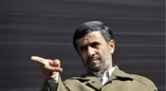 İran Cumhurbaşkanı Ahmedinejad'ın Pakistan Temasları