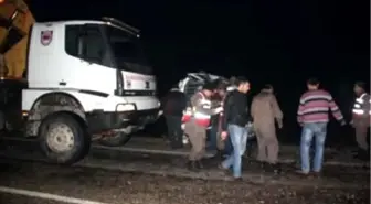 Balıkesir'de Kaza: 15 Yaralı