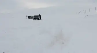 Ardahan'da Karla Mücadele Çalışmaları Aralıksız Sürüyor