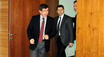 Davutoğlu G-20 Zirvesi İçin Meksika'ya Gitti