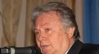 Beşiktaş Divan Başkanı Karadeniz.