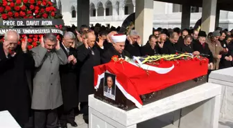 Gazi Rektör Yardımcısı Prof. Aktaş Son Yolculuğuna Uğurlandı