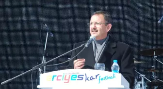 'Tarihe İz Bırakacak Eserler Kazandırıyoruz'