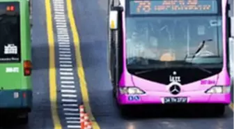 İstanbul'da Kadınlara Pembe Metrobüs