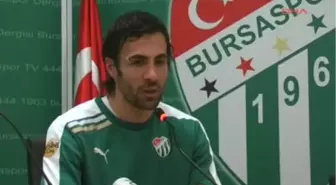 Bursaspor'un Deneyimli Kaptanı Ömer Erdoğan: Tek Hedefimiz Samsunspor Maçı