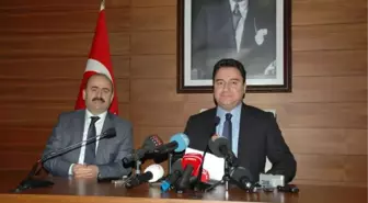 Meksika'ya Giden Babacan.(Avrupa'daki Kriz İçin) Herkes Kendi Evini Derleyip Toparlarsa Sorun...