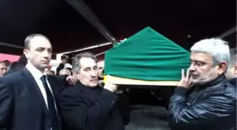 Yönetmen Yusuf Kurçenli Son Yolculuğuna Uğurlandı
